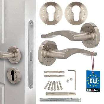 Mâner pentru ușă interior placă scurtă divizat cu rozetă pentru încuietoare satinat